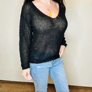 Abercrombie & Fitch soft black neutral V neck sweater S